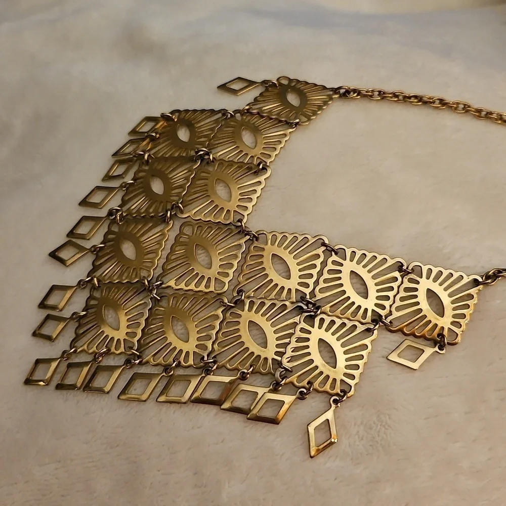 Vtg SARAH COVENTRY 1974 Mandarin Magic Bib Fringe Festival Statement Necklace